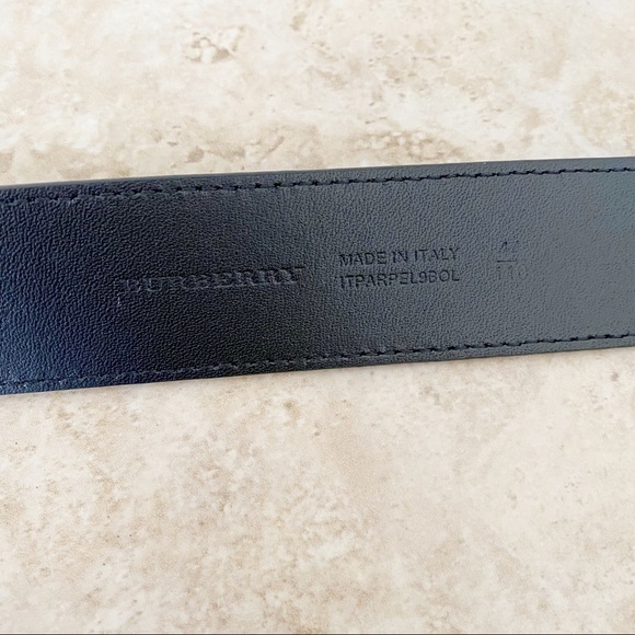 NEW WITH TAGS 100% authentic Burberry Check Belt size 44 - Picture 7 of 9